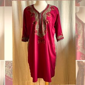 Vintage Tunic Caftan Delicate Embroidery